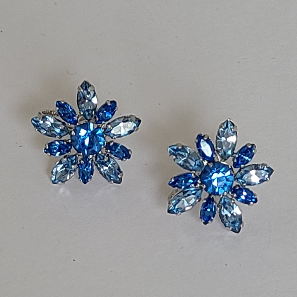Vintage Jay Flex Sterling Silver Blue Rhinestone Flower Screw Back Stud Earrings - Picture 8 of 15